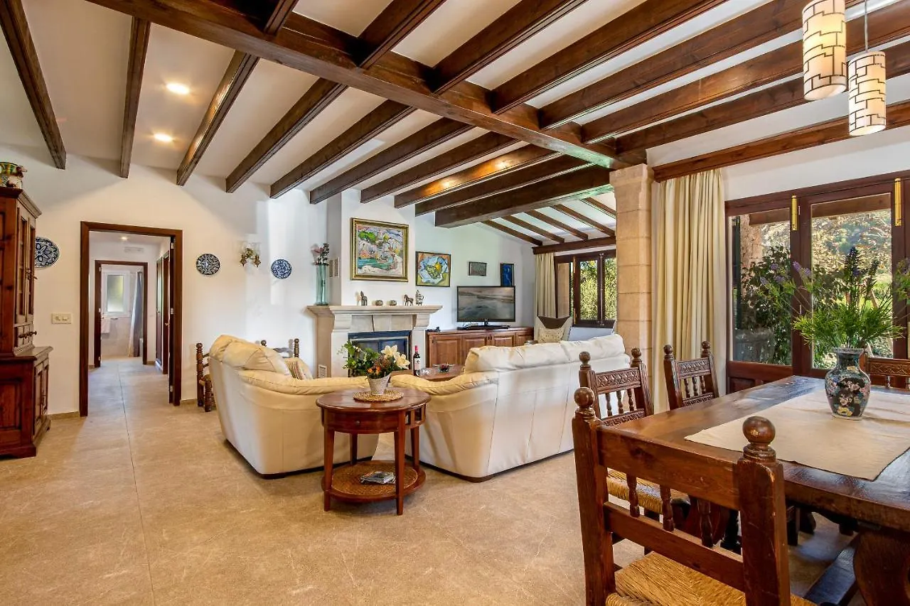 Family Villa Can Tomeu By Homevillas360 Pollenca Spain